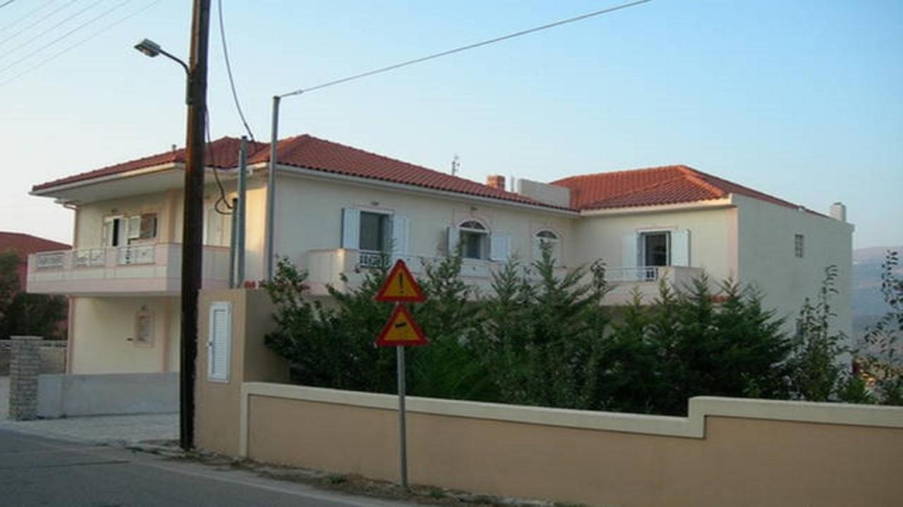 Theasis House Apartment Khelmata Bagian luar foto