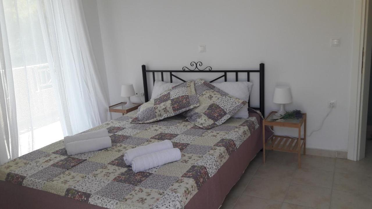 Theasis House Apartment Khelmata Bagian luar foto