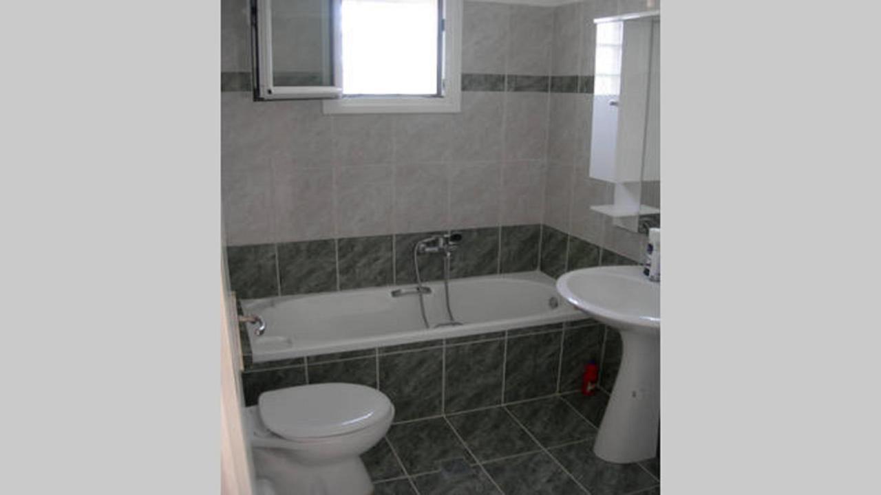 Theasis House Apartment Khelmata Bagian luar foto